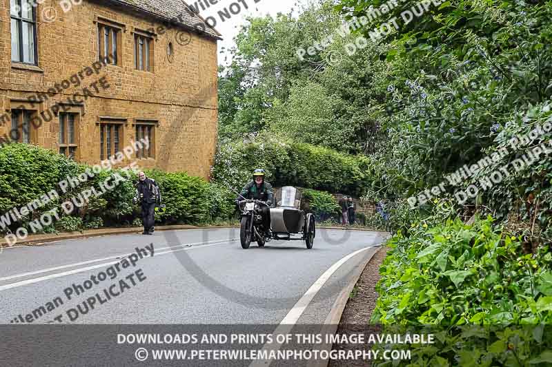 Vintage motorcycle club;eventdigitalimages;no limits trackdays;peter wileman photography;vintage motocycles;vmcc banbury run photographs